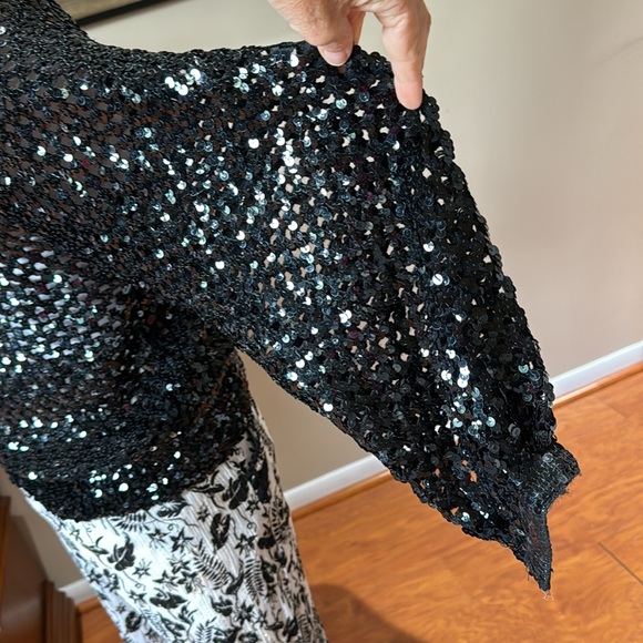 Vintage sequined sweater top - Picture 6 of 8
